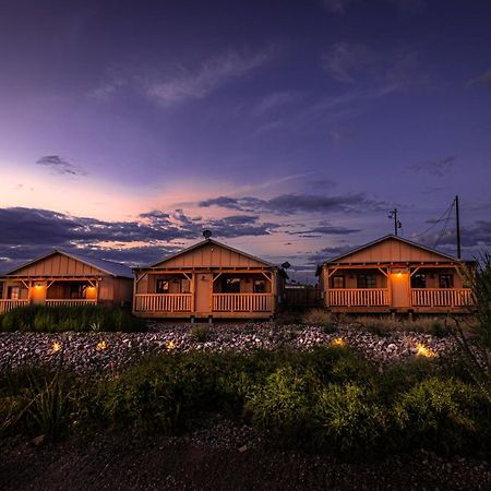 -Pet Friendly- Miners Cabin #5 -Two Double Beds - Private Balcony Тумстон Экстерьер фото