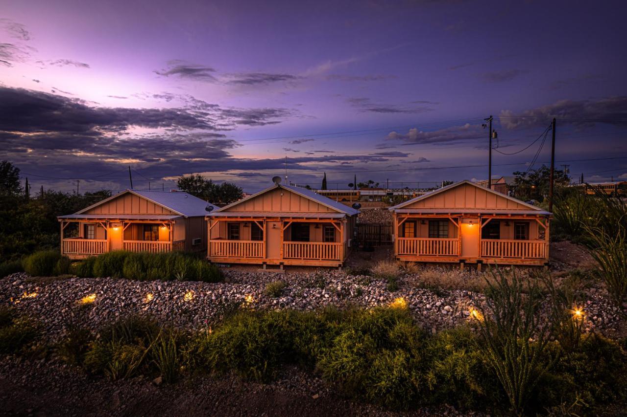 -Pet Friendly- Miners Cabin #5 -Two Double Beds - Private Balcony Тумстон Экстерьер фото