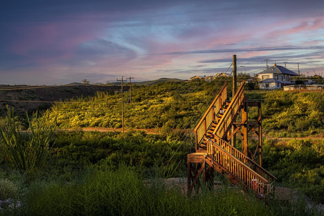 -Pet Friendly- Miners Cabin #5 -Two Double Beds - Private Balcony Тумстон Экстерьер фото